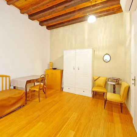 Dolcevita N 499 Biennale