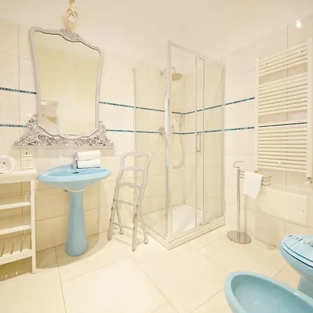 Dolcevita N 499 Biennale * Венеция